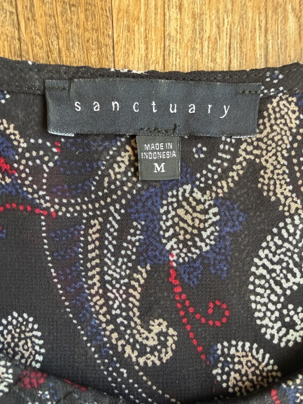 Sanctuary Women’s Black Red Blue White Paisley Long-Sleeve Blouse Size Medium - Picture 8 of 14